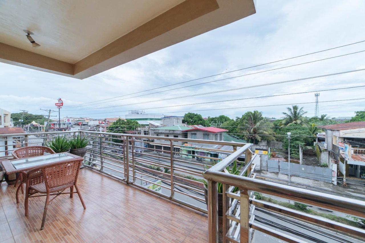 Reddoorz Near Golden Sarok Shrine Hotel Kalibo Exterior photo